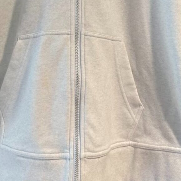 Nike Cream Hoodie with Side Vents, Size Medium - Picture 5 of 6
